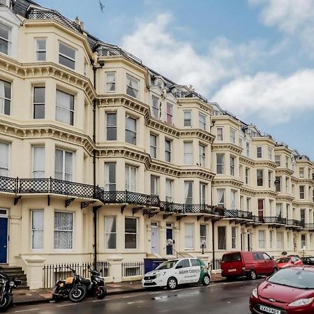3 Queens Gardens Sea View Apartment Tournoi d'Tournoi d'Eastbourne Extérieur photo
