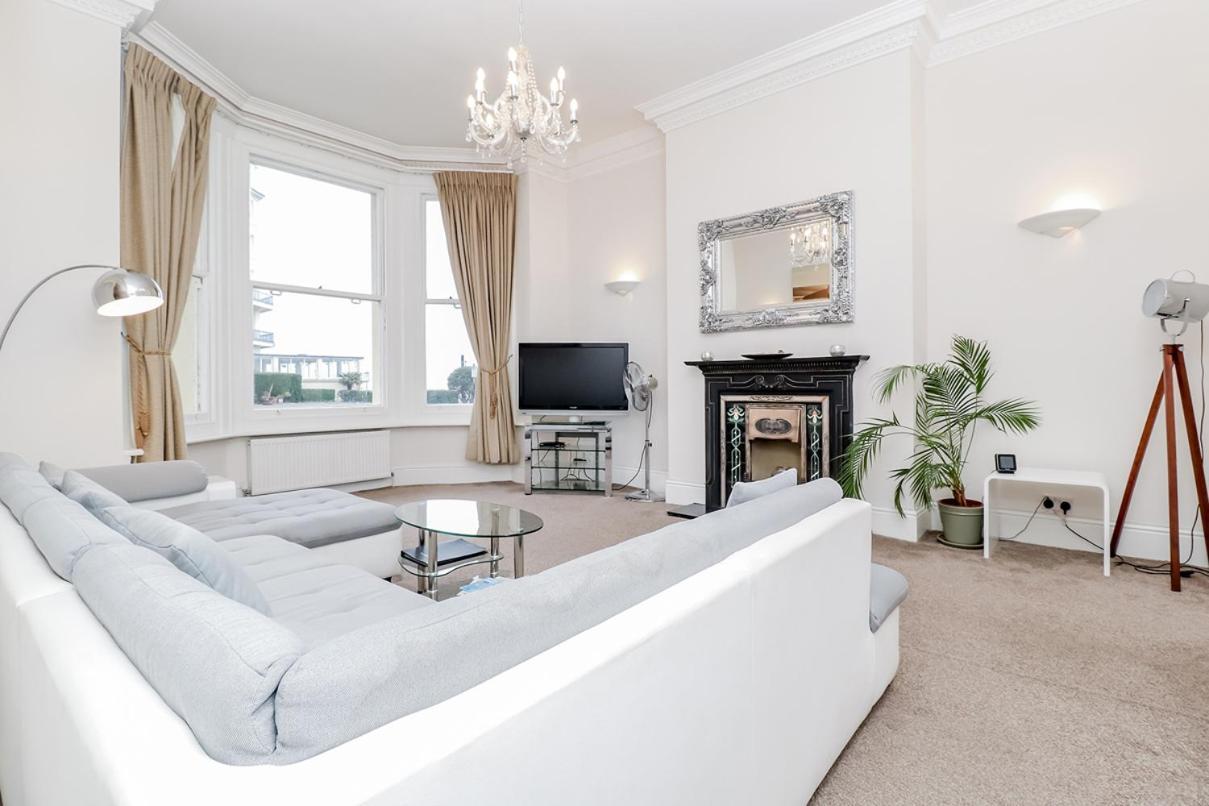 3 Queens Gardens Sea View Apartment Tournoi d'Tournoi d'Eastbourne Extérieur photo
