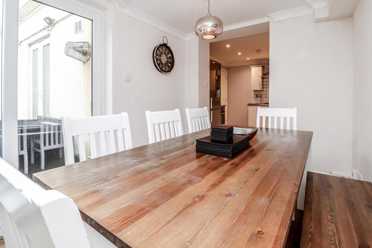 3 Queens Gardens Sea View Apartment Tournoi d'Tournoi d'Eastbourne Extérieur photo