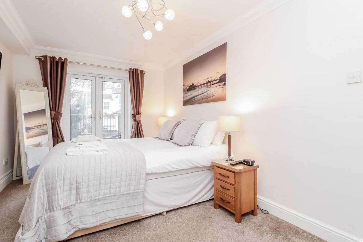 3 Queens Gardens Sea View Apartment Tournoi d'Tournoi d'Eastbourne Extérieur photo