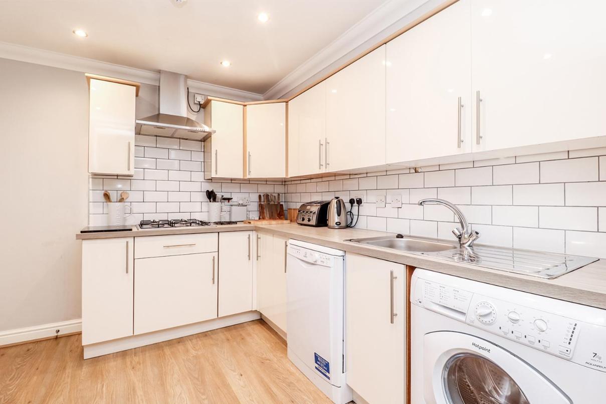 3 Queens Gardens Sea View Apartment Tournoi d'Tournoi d'Eastbourne Extérieur photo